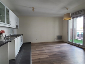 t2 à la vente -   92000  NANTERRE, surface 45 m2 vente t2 - UBI430979489